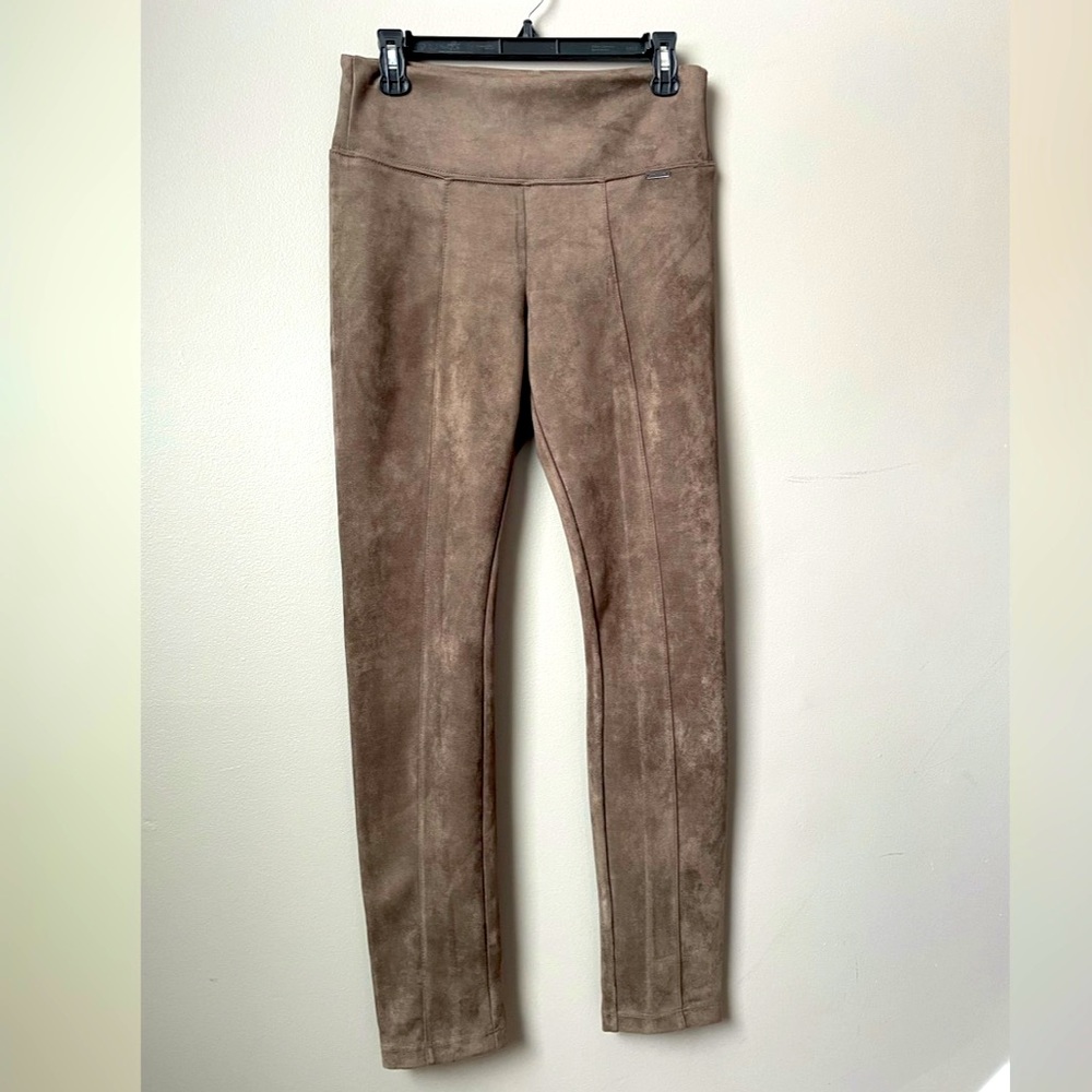 TAHARI Slim Contour Faux Leather Suede High Waisted Skinny Legging Pull on Pants